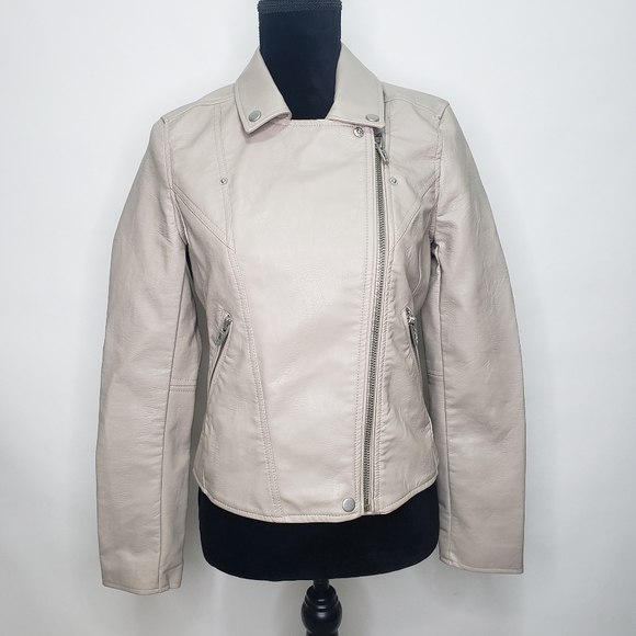 Blank NYC life changer vegan leather moto jacket - Picture 3 of 7